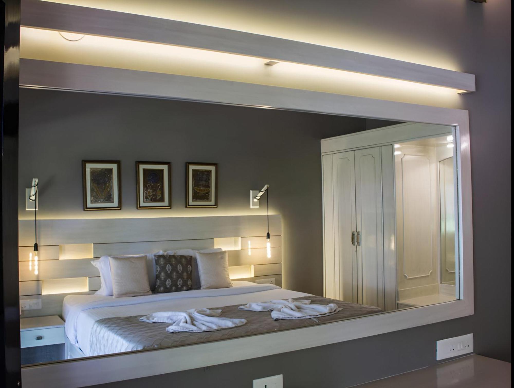 Shikara Beach Resort Cavelossim Dış mekan fotoğraf