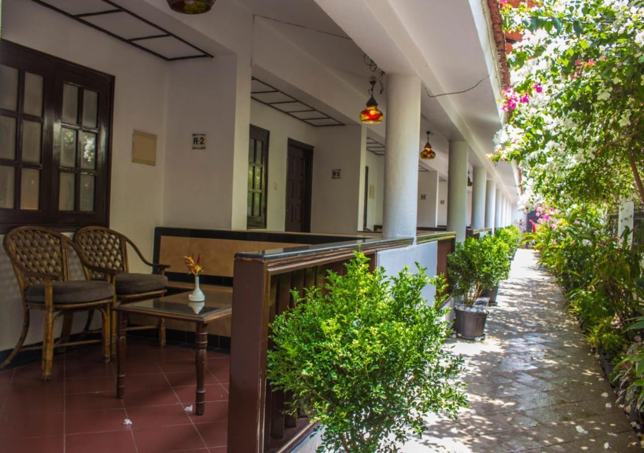 Shikara Beach Resort Cavelossim Dış mekan fotoğraf