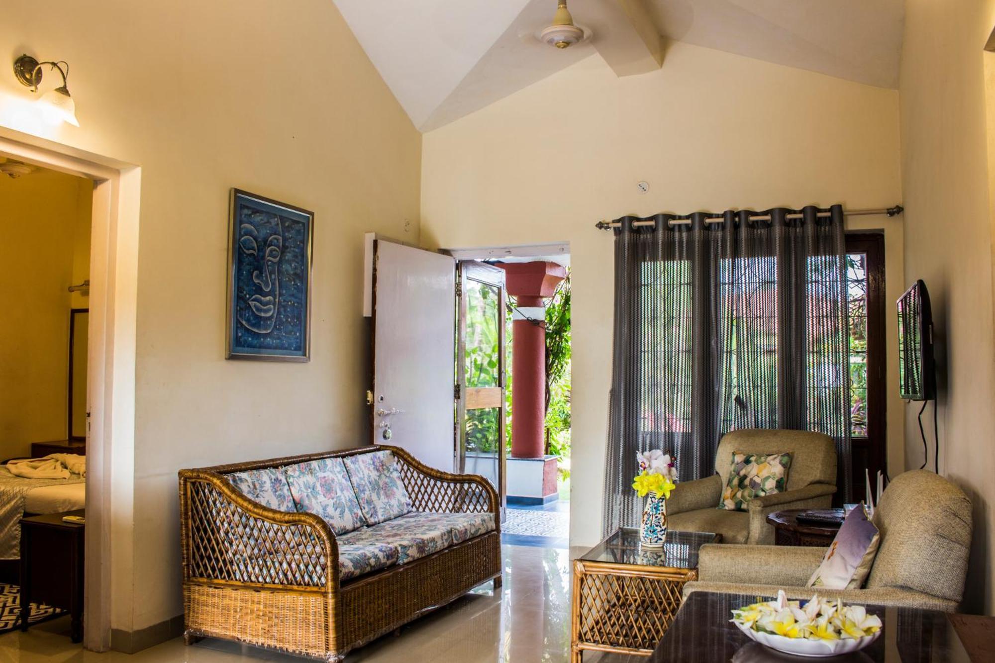 Shikara Beach Resort Cavelossim Dış mekan fotoğraf