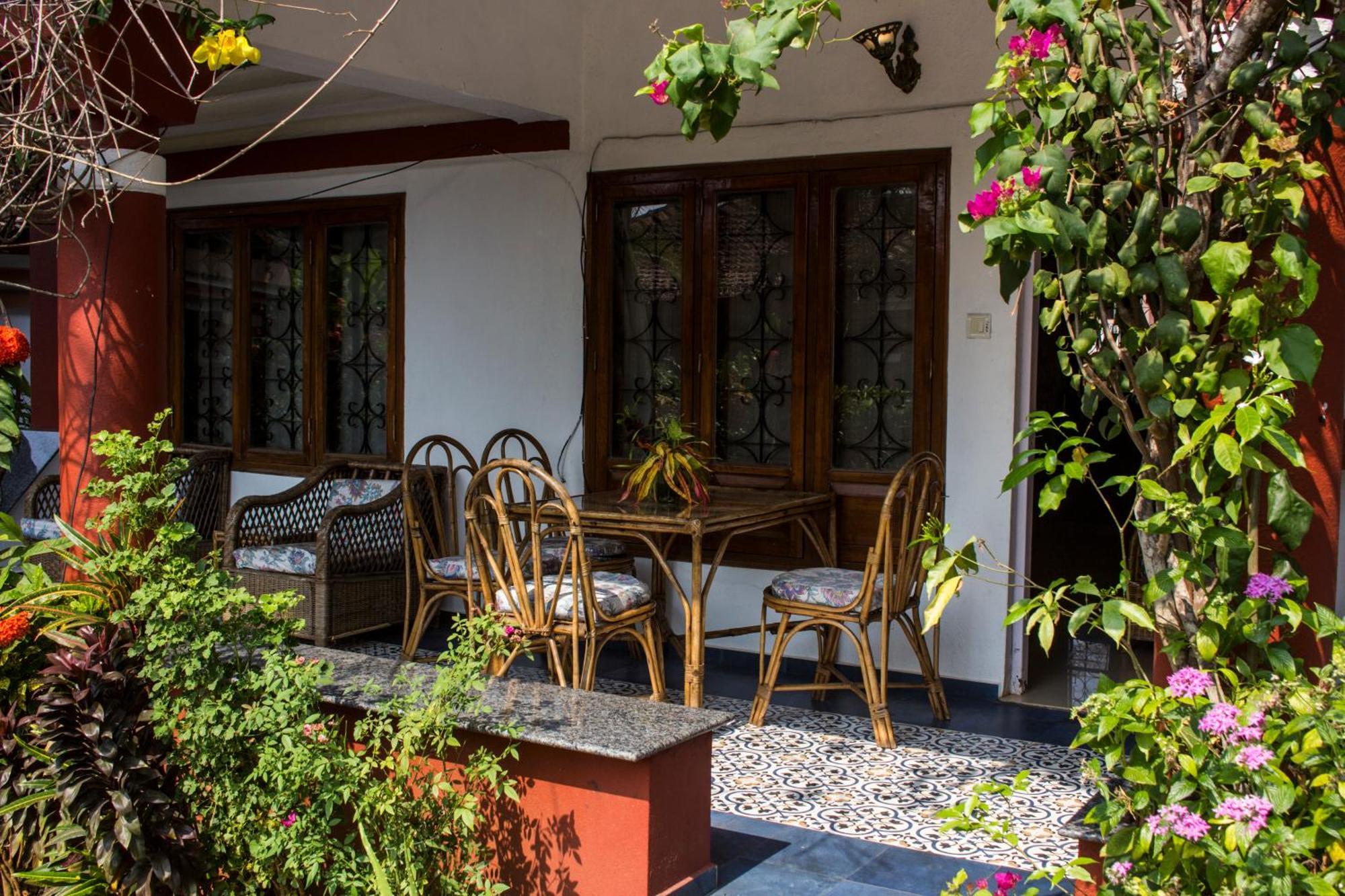 Shikara Beach Resort Cavelossim Dış mekan fotoğraf