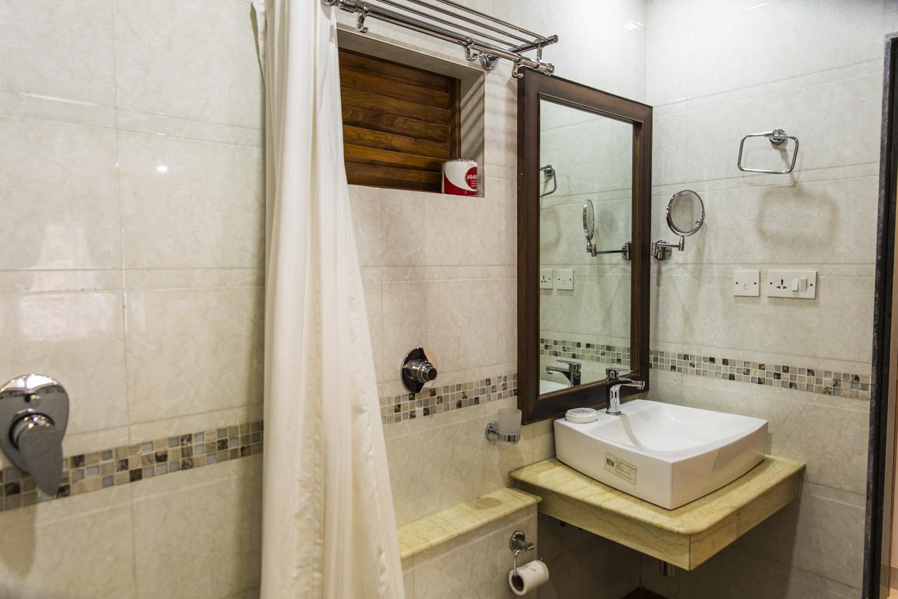 Shikara Beach Resort Cavelossim Dış mekan fotoğraf