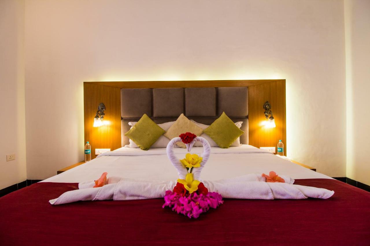 Shikara Beach Resort Cavelossim Dış mekan fotoğraf