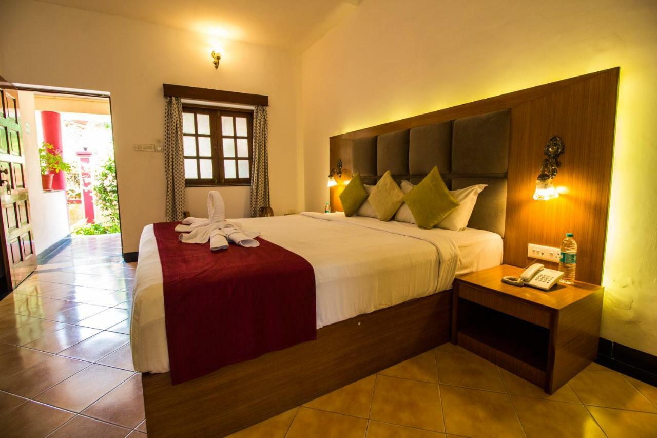 Shikara Beach Resort Cavelossim Dış mekan fotoğraf